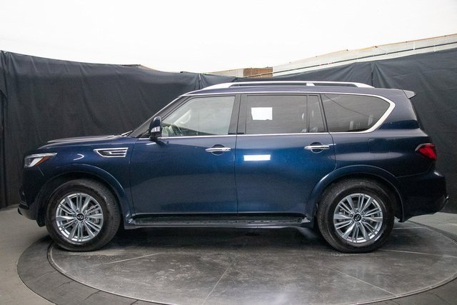 Used 2024 INFINITI QX80 Luxe image 9