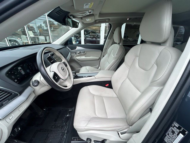 Used 2021 Volvo XC90 T5 Momentum w/ Climate Package AWD/4WD image 19