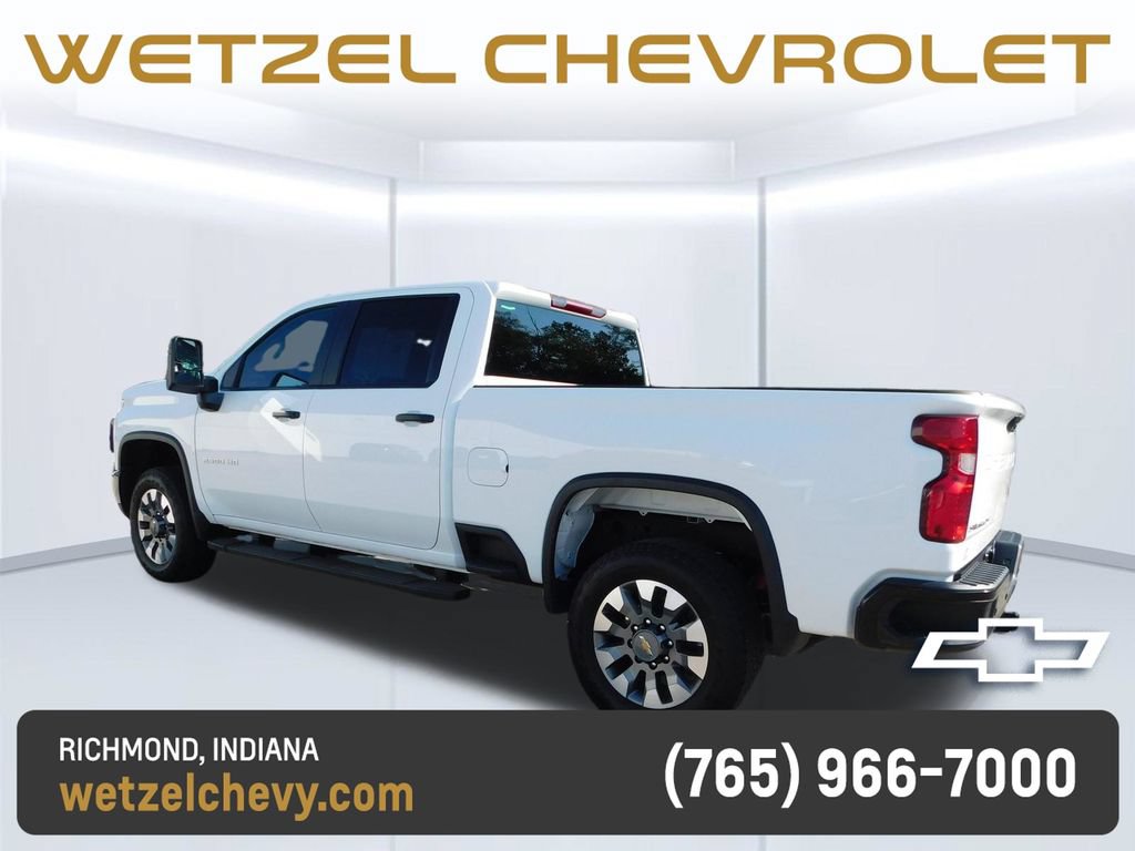 Used 2024 Chevrolet Silverado 2500 Custom w/ Custom Value Package AWD/4WD image 9