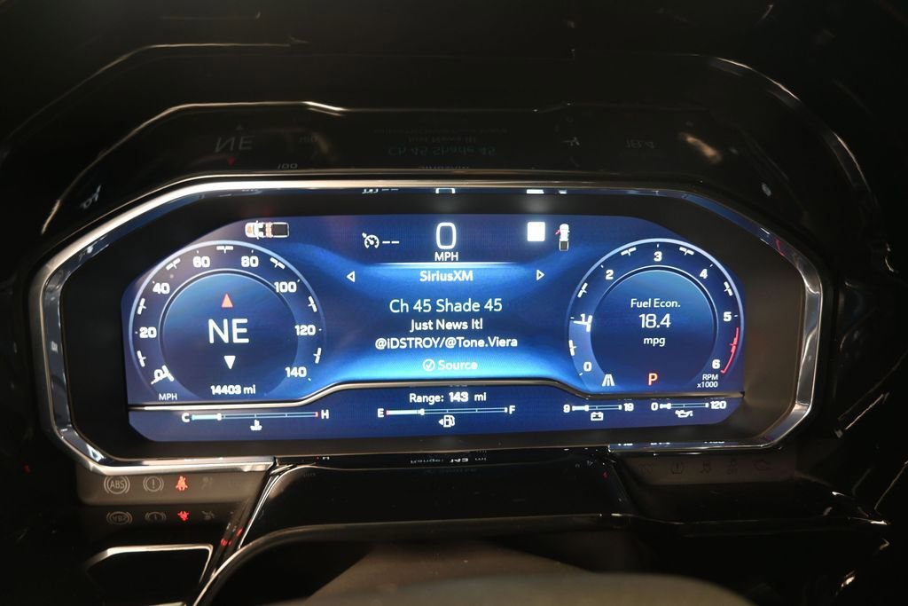 Used 2025 Chevrolet Silverado 1500 LTZ RWD image 13