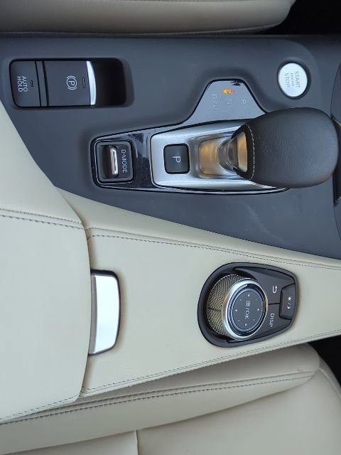 Used 2021 INFINITI QX50 Luxe image 9