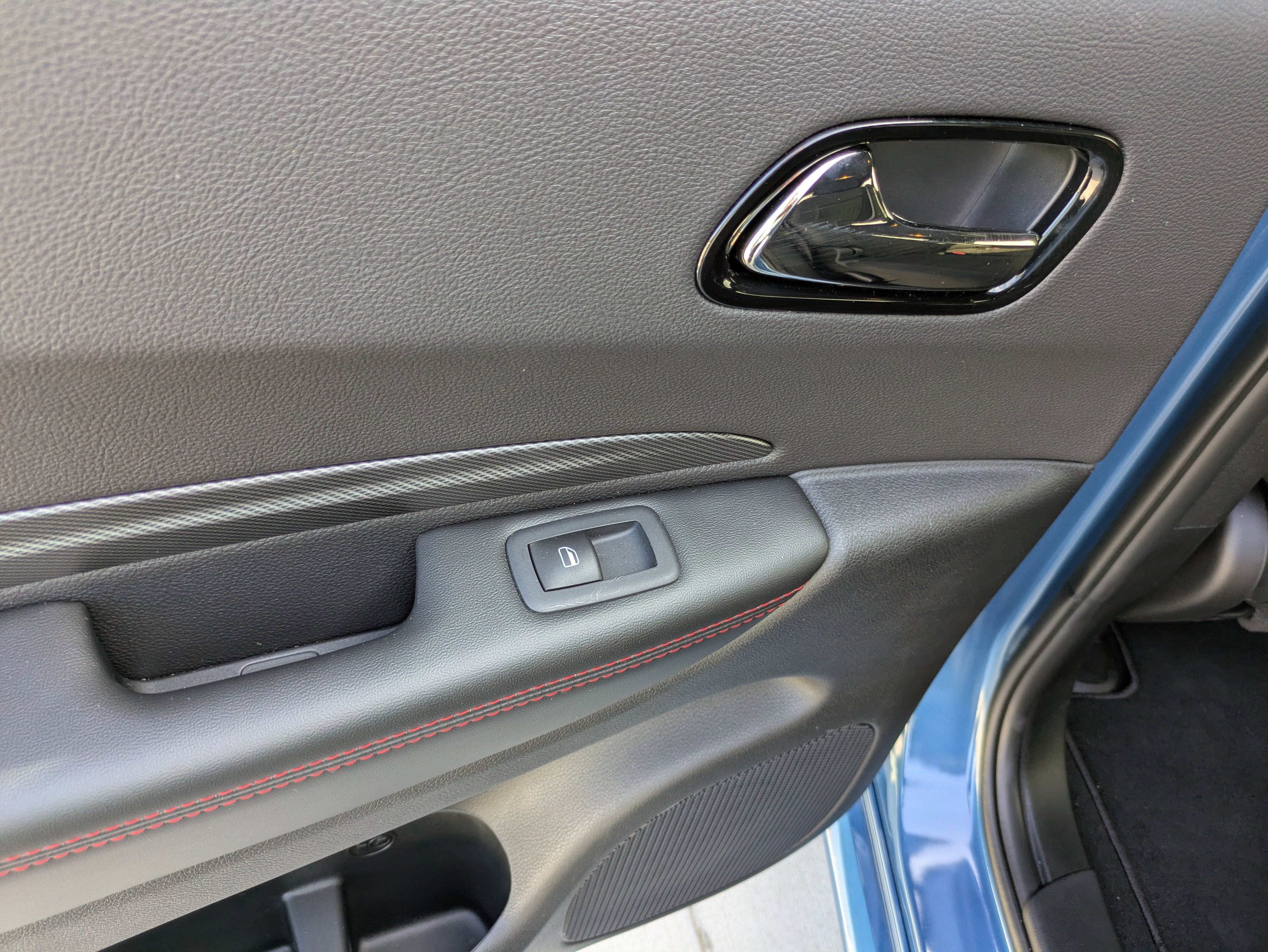 Certified 2025 Dodge Durango GT w/ Trailer Tow Group IV image 14