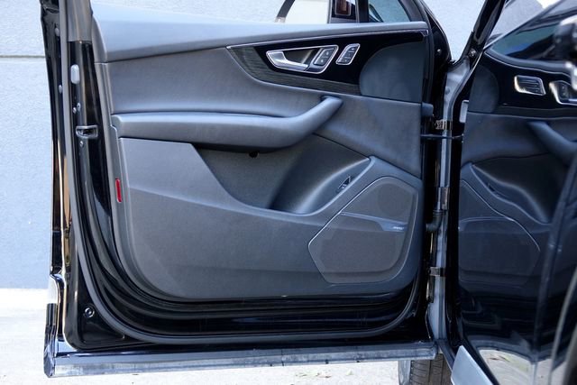 Used 2018 Audi Q7 3.0T Prestige w/ Prestige Package image 40