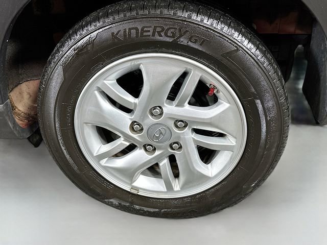 Used 2024 Hyundai Venue SE image 28