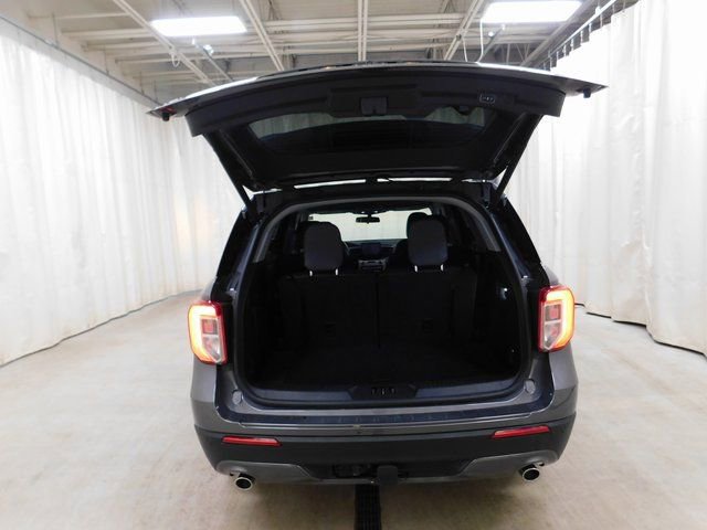 Used 2023 Ford Explorer XLT w/ Equipment Group 202A image 18