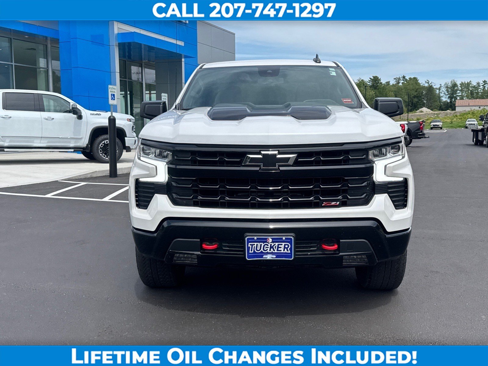 Used 2023 Chevrolet Silverado 1500 LT Trail Boss w/ Protection Package AWD/4WD image 2