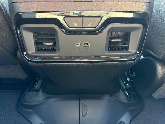 New 2026 GMC Sierra 2500 AT4 w/ AT4 Premium Plus Package AWD/4WD image 19