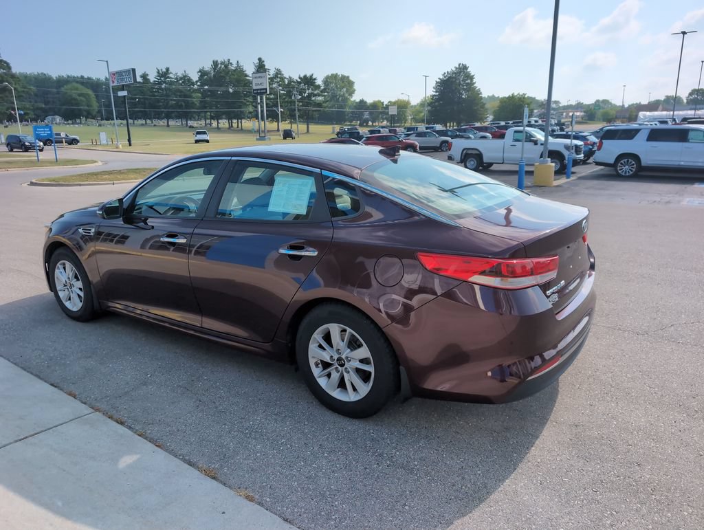 Used 2016 Kia Optima LX FWD image 6