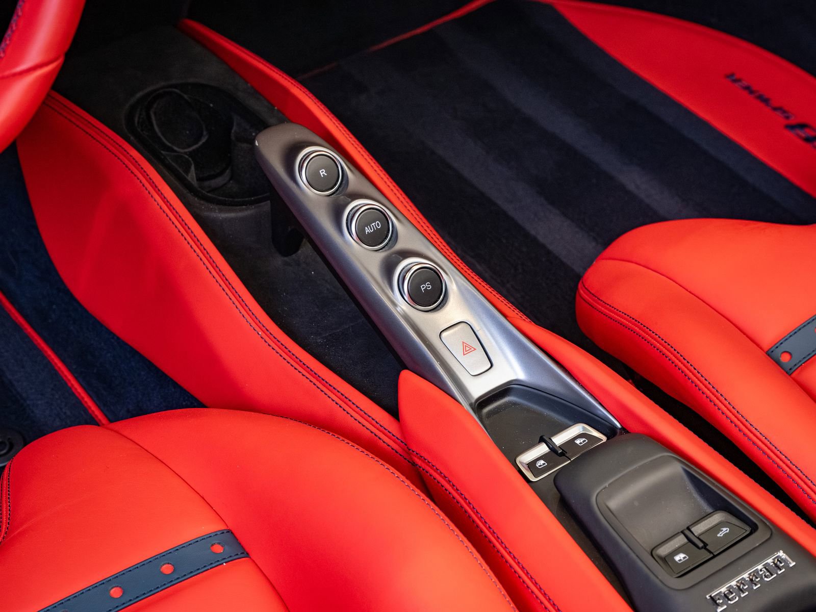 Used 2022 Ferrari F8 Tributo image 15