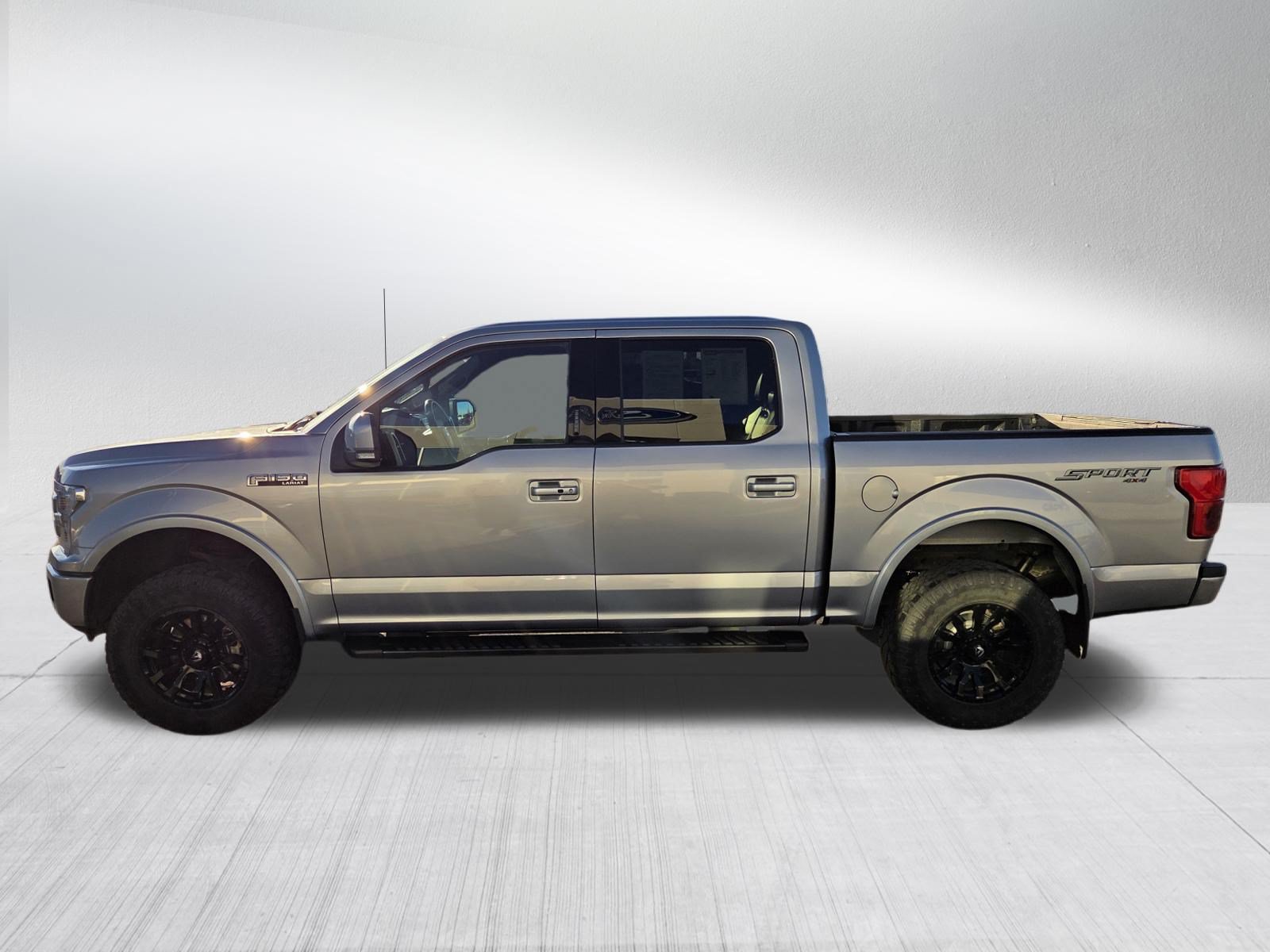 Used 2020 Ford F150 Lariat w/ Equipment Group 502A Luxury AWD/4WD image 4