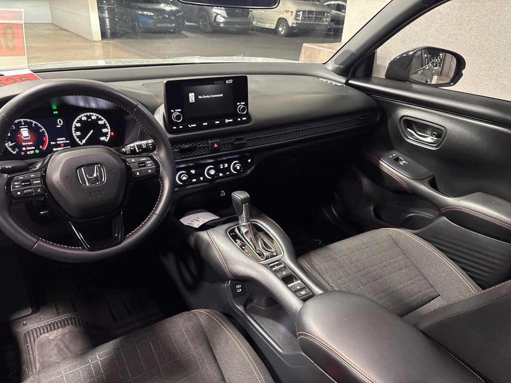 Used 2025 Honda HR-V Sport image 34