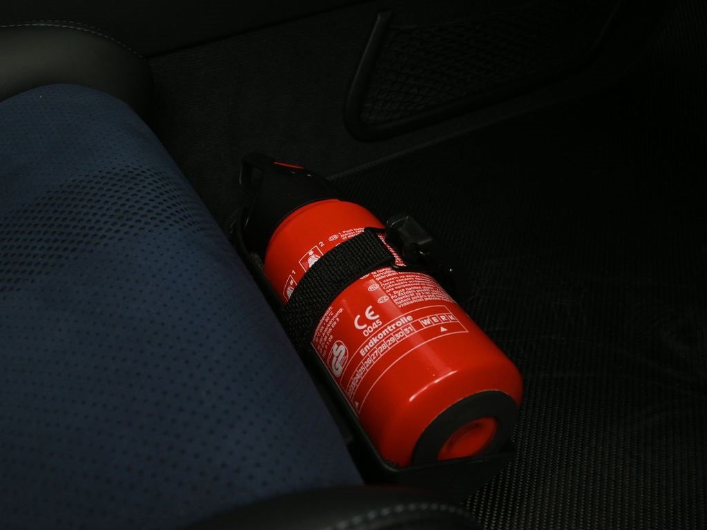 Used 2023 Porsche 718 Cayman GT4 RS image 14