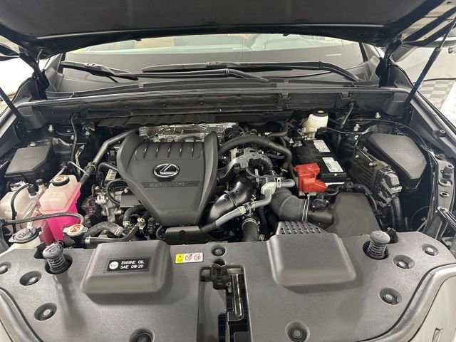 Used 2023 Lexus NX 350 AWD image 8