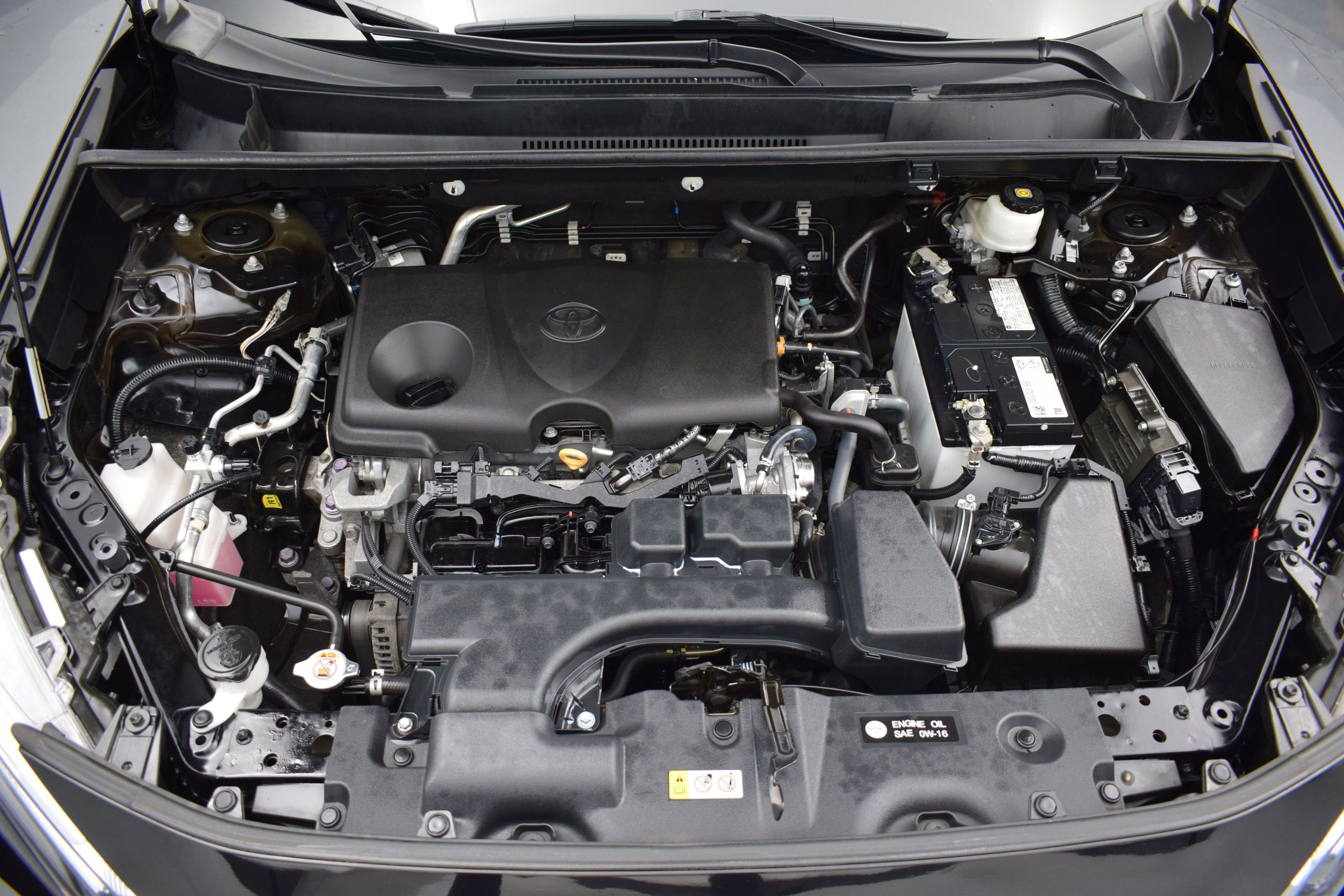 Used 2022 Toyota RAV4 XLE AWD/4WD image 9