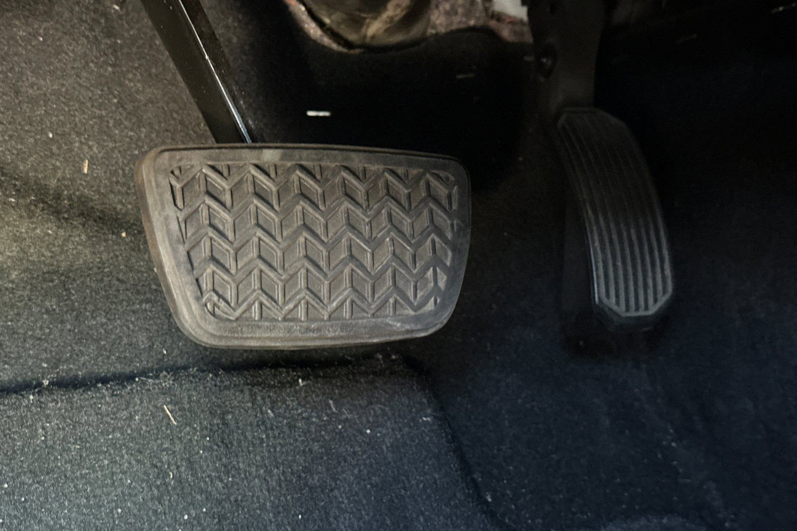 Used 2016 Toyota Camry SE image 42