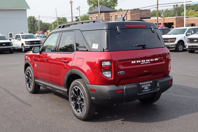 New 2025 Ford Bronco Sport Outer Banks image 18