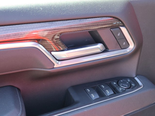 Used 2025 Chevrolet Silverado 2500 LT w/ Safety Package AWD/4WD image 11