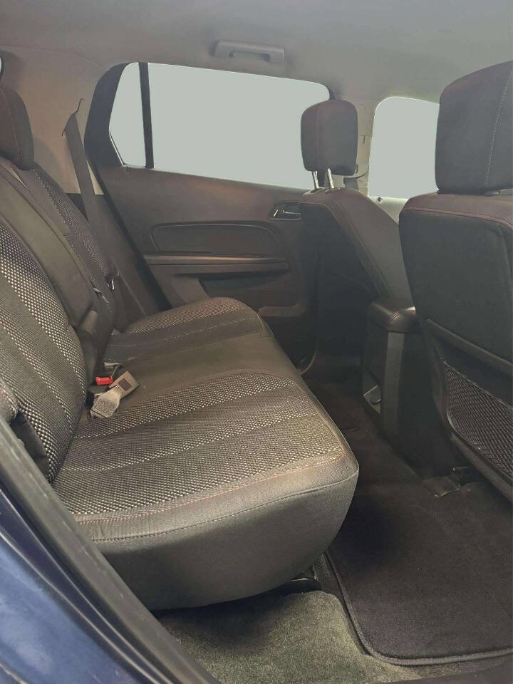 Used 2017 GMC Terrain SLE image 8