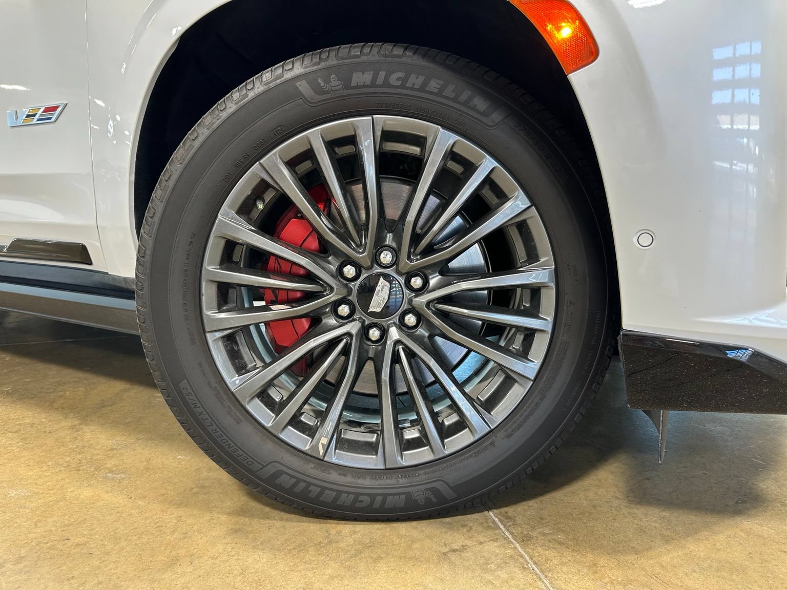 Used 2023 Cadillac Escalade V AWD/4WD image 10