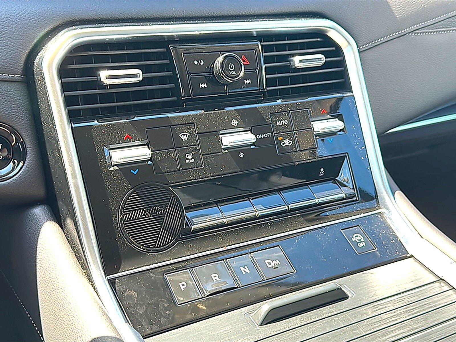 Certified 2026 Nissan Armada SV RWD image 35