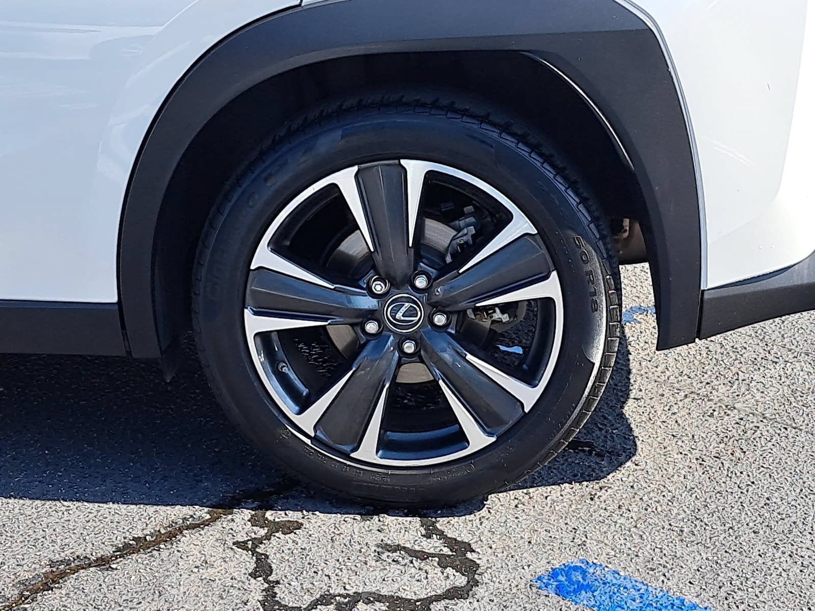Used 2020 Lexus UX 200 w/ Premium Package FWD image 36
