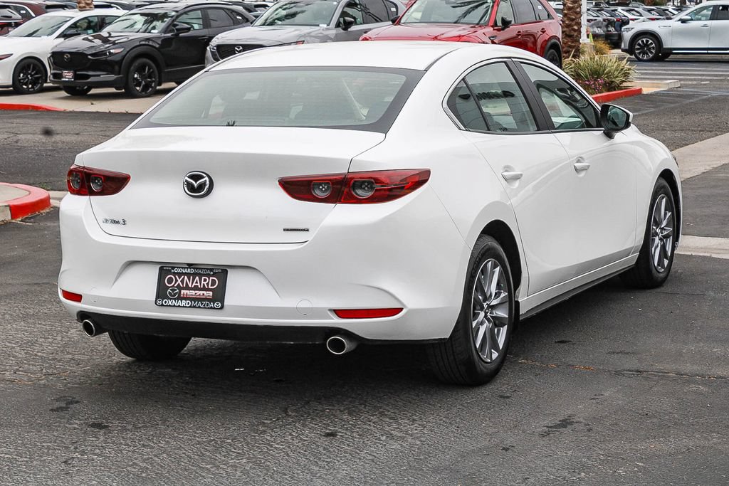 Used 2020 MAZDA MAZDA3 Sedan FWD image 4