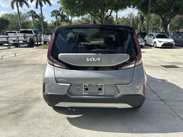 Used 2024 Kia Soul LX w/ Option Group 015 FWD image 34