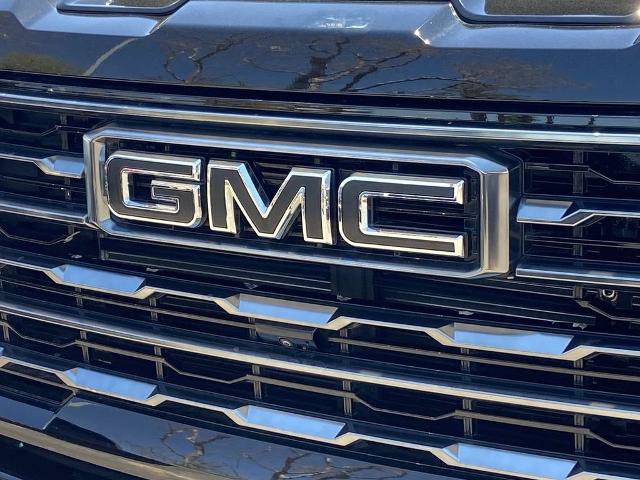Used 2025 GMC Sierra 2500 AT4 w/ Technology Package AWD/4WD image 26