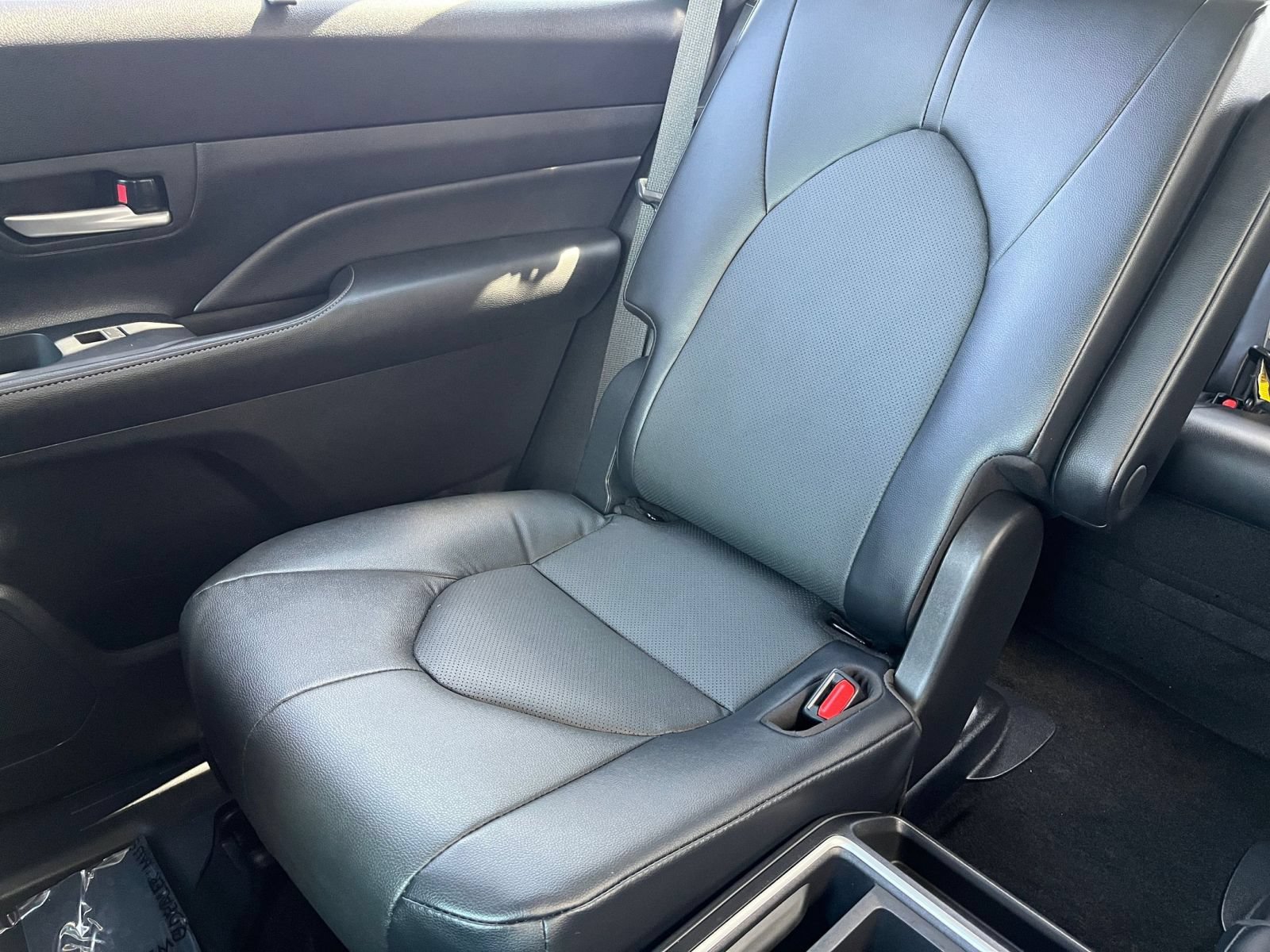 Used 2025 Toyota Grand Highlander FWD image 43