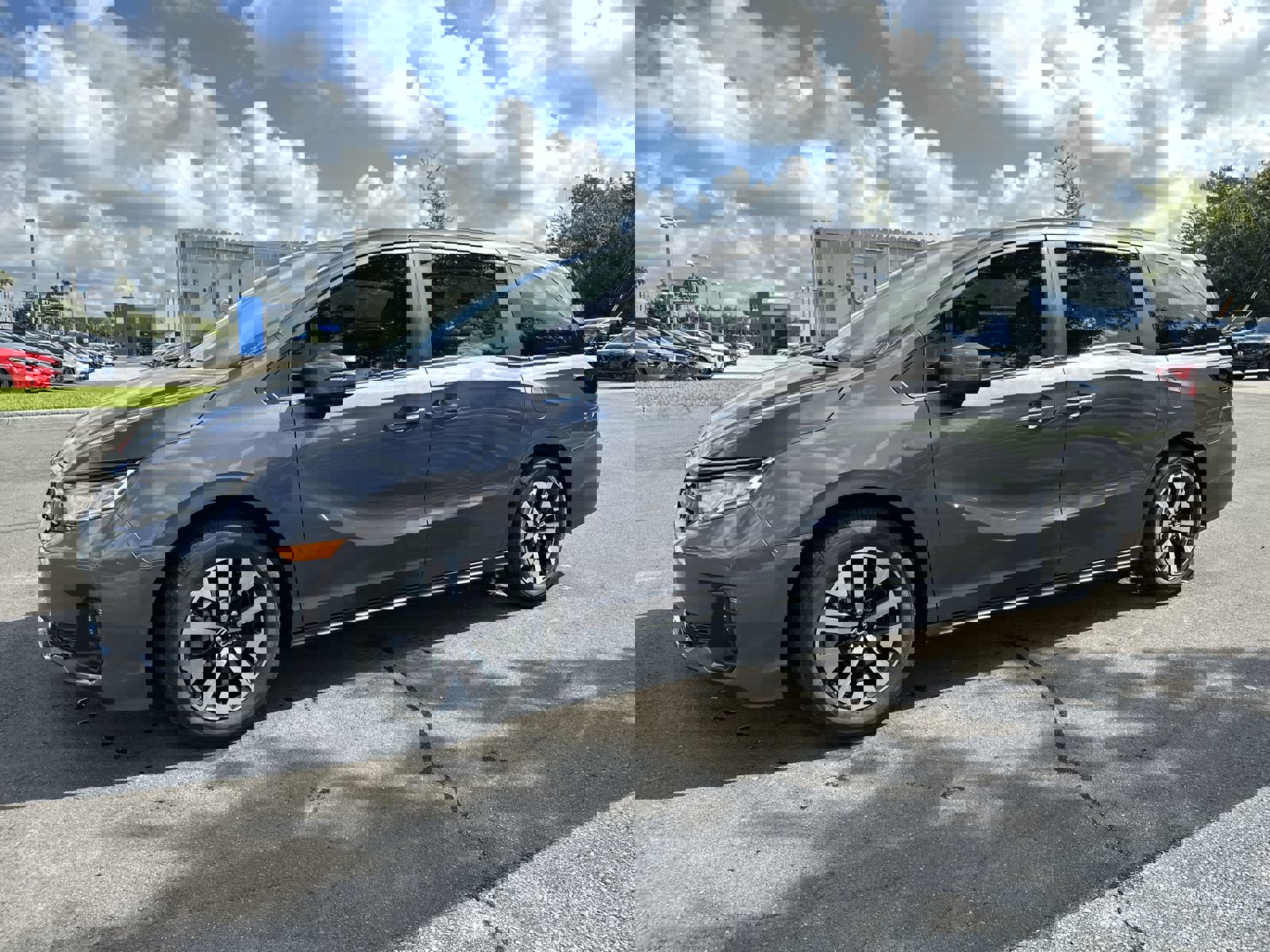 New 2026 Honda Odyssey EX-L image 3