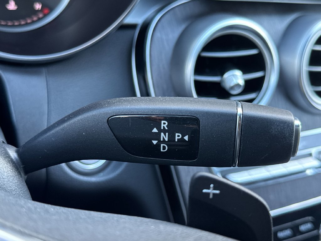 Used 2020 Mercedes-Benz C 300 Sedan image 27