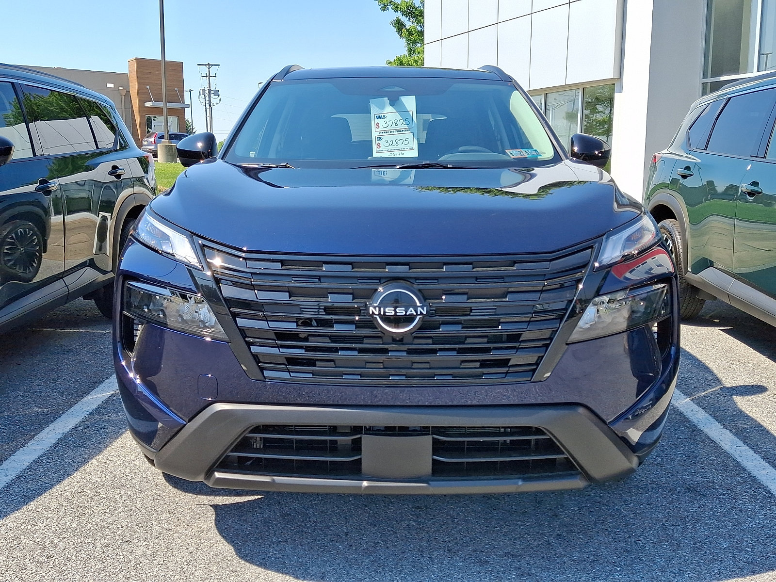 New 2026 Nissan Rogue SV AWD/4WD image 2