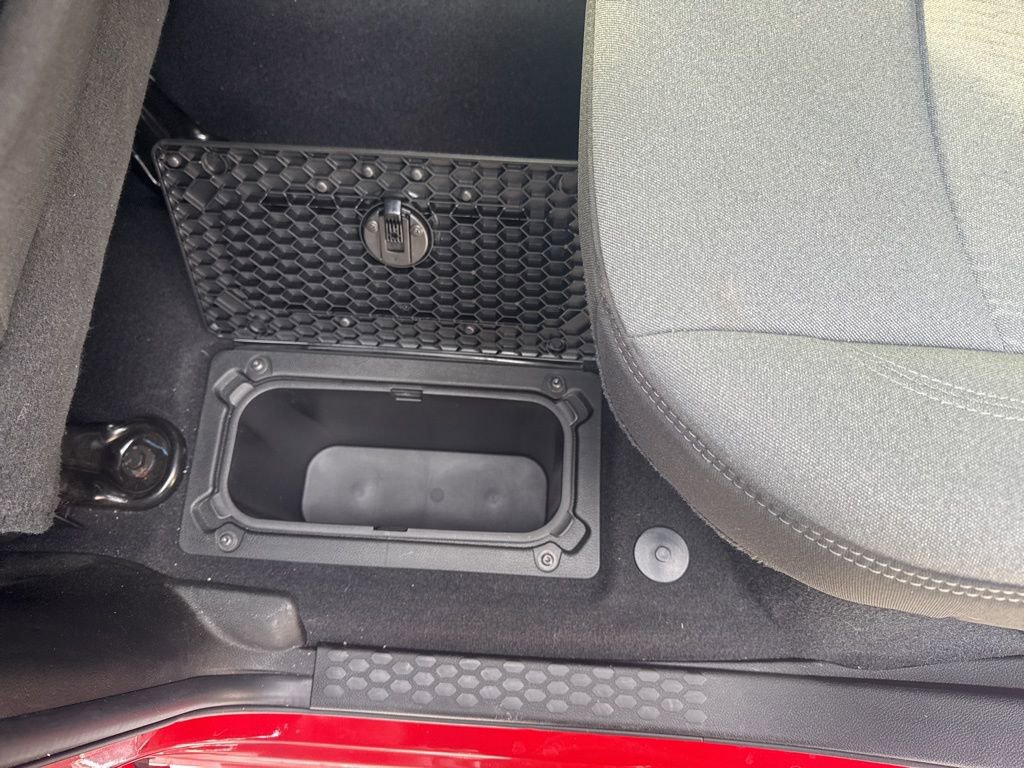 Used 2024 RAM 2500 Big Horn w/ Bed Utility Group image 59