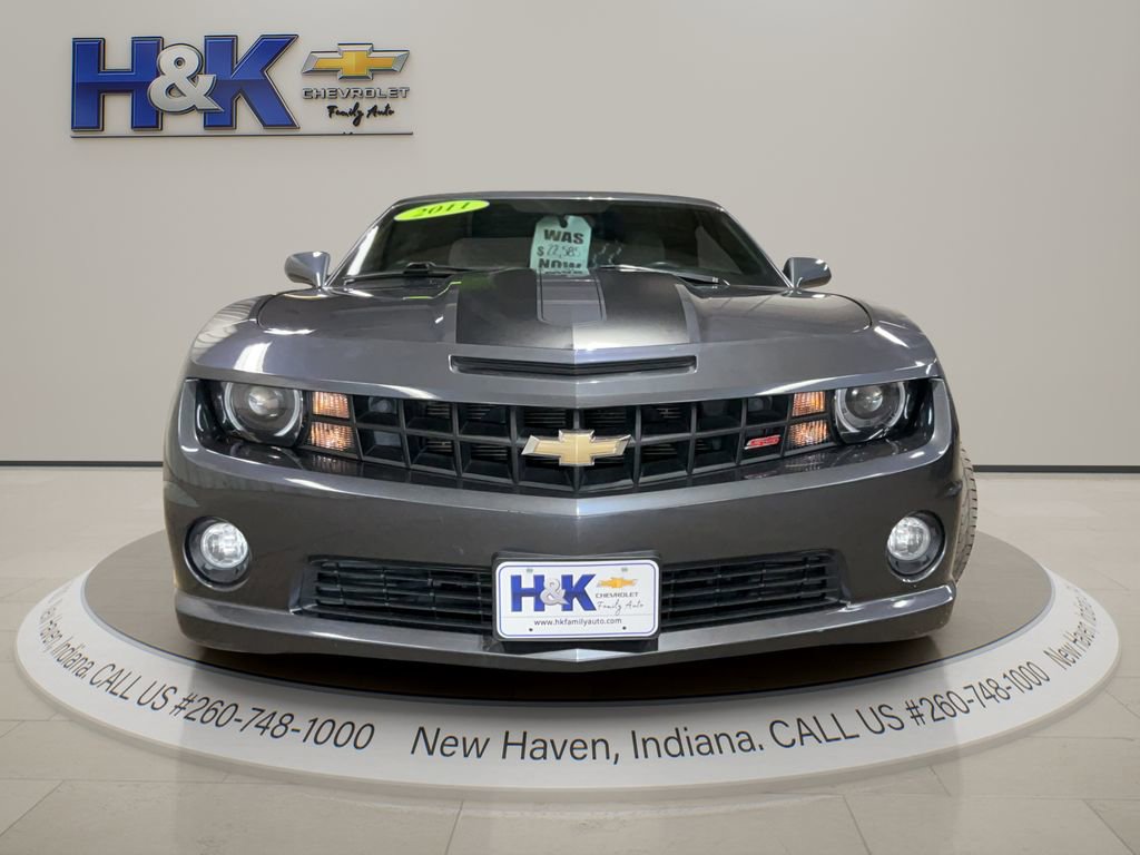 Used 2011 Chevrolet Camaro SS w/ RS Package image 4