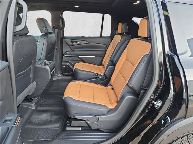 New 2027 Chevrolet Traverse Z71 w/ Enhanced Driving Package AWD/4WD image 16