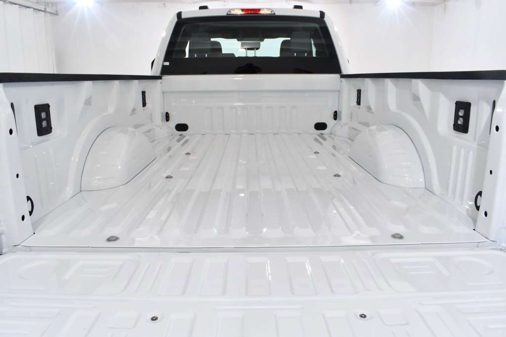 New 2025 Ford F250 XLT image 19