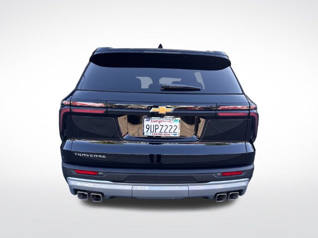 Used 2026 Chevrolet Traverse LT FWD image 5