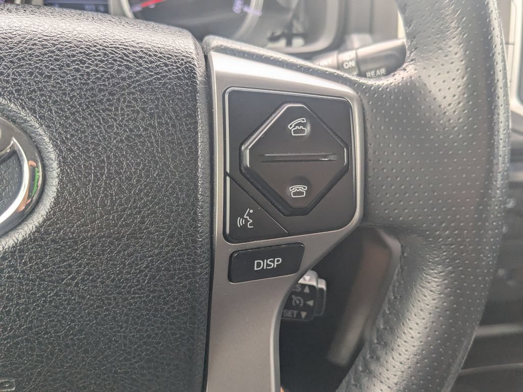 Used 2018 Toyota 4Runner Limited AWD/4WD image 13