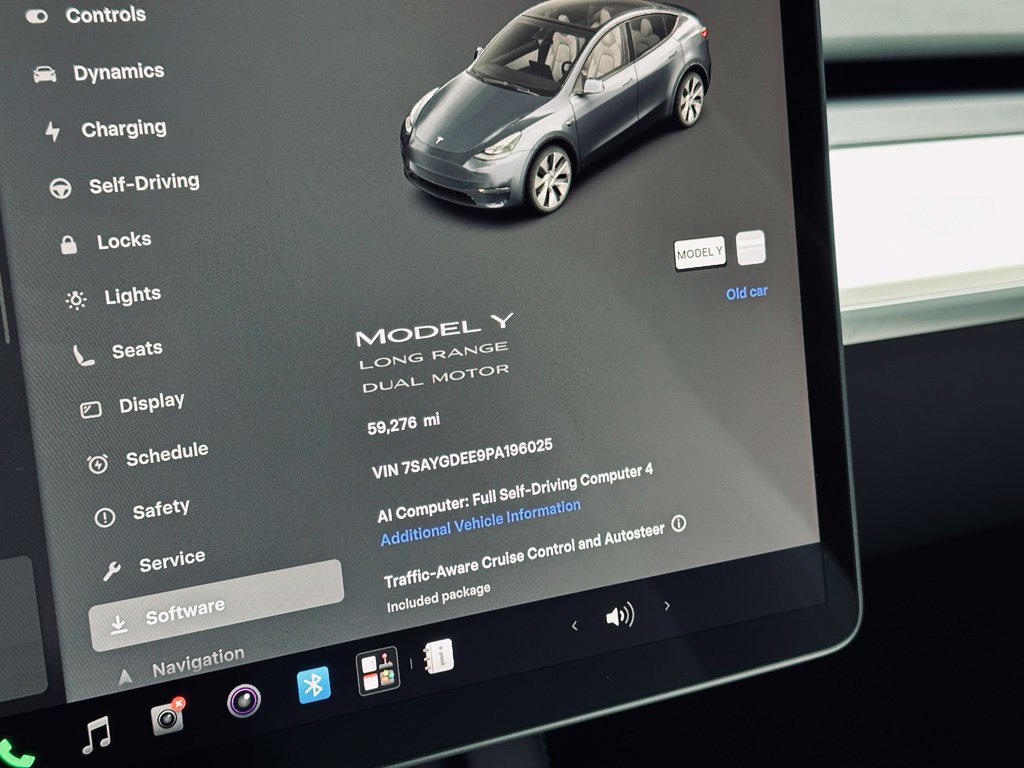 Used 2023 Tesla Model Y Long Range AWD/4WD image 22