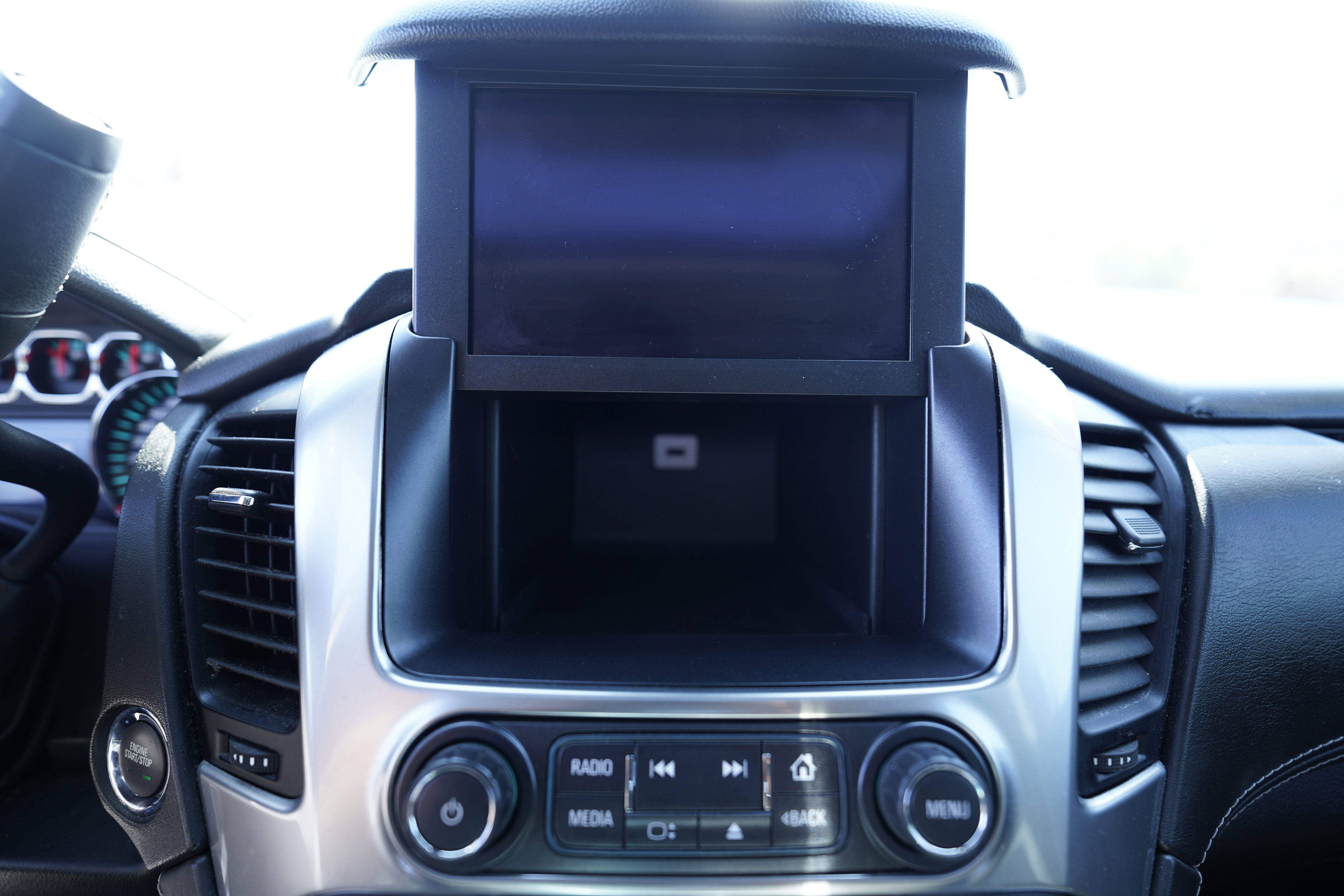 Used 2020 Chevrolet Tahoe LT w/ Luxury Package image 16