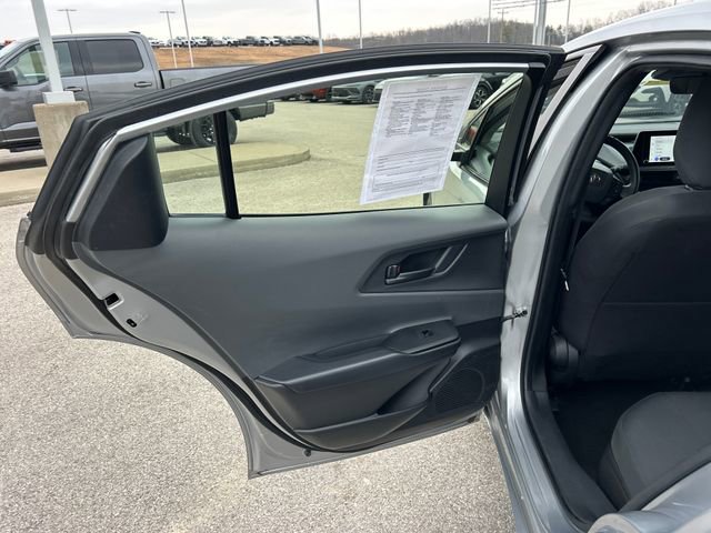 Used 2024 Toyota Prius LE FWD image 36