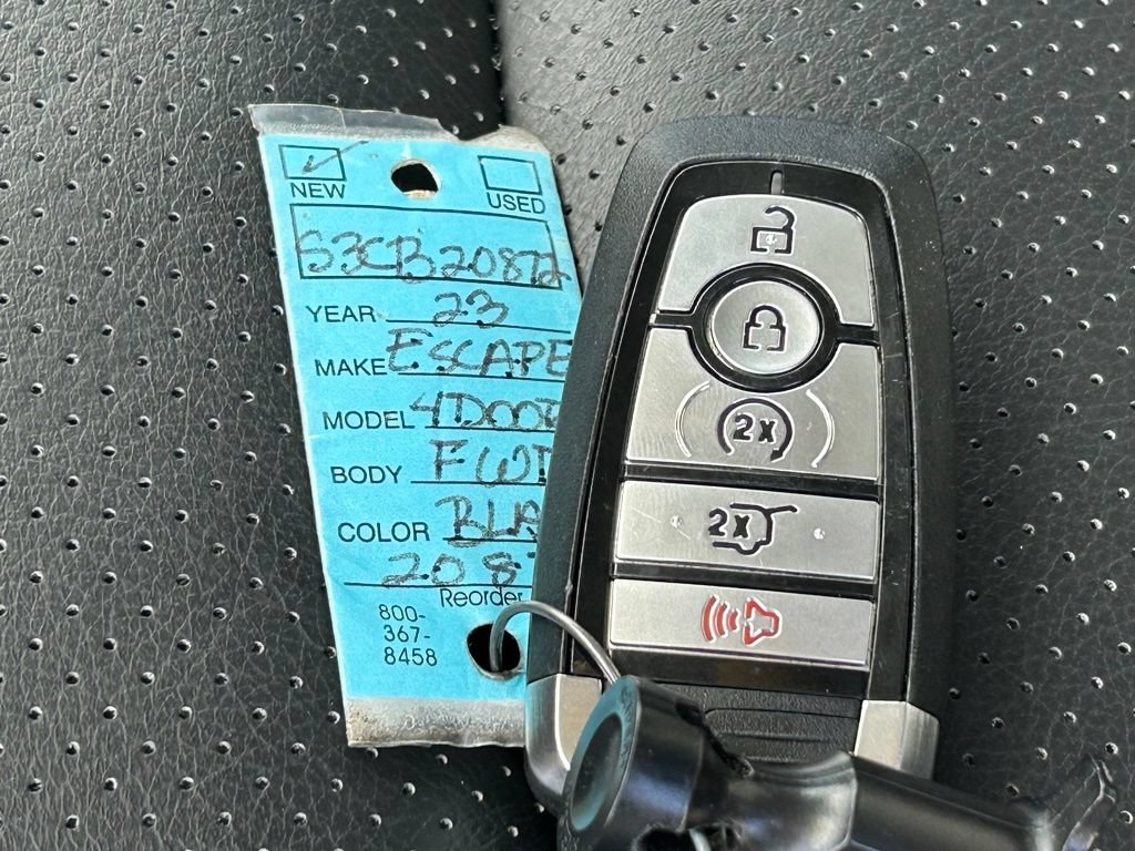 New 2023 Ford Escape SE FWD image 55