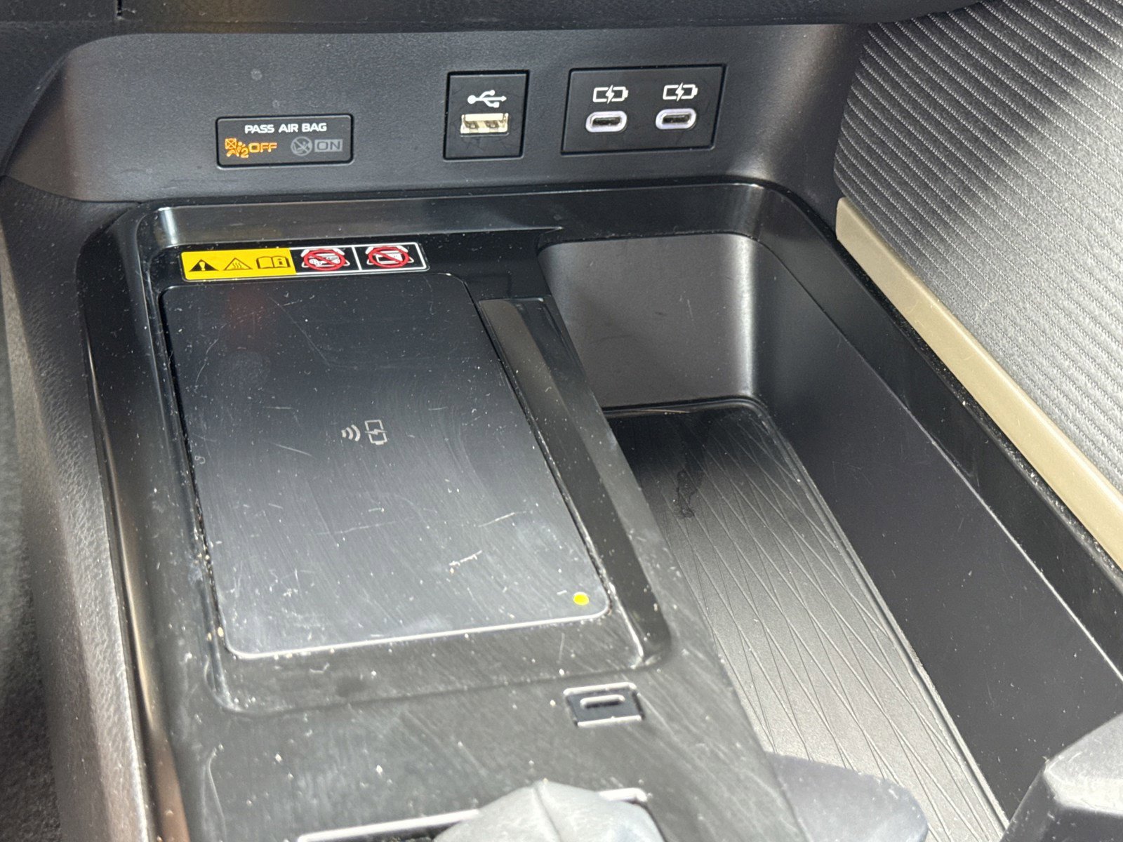 Used 2025 Toyota Camry SE image 26