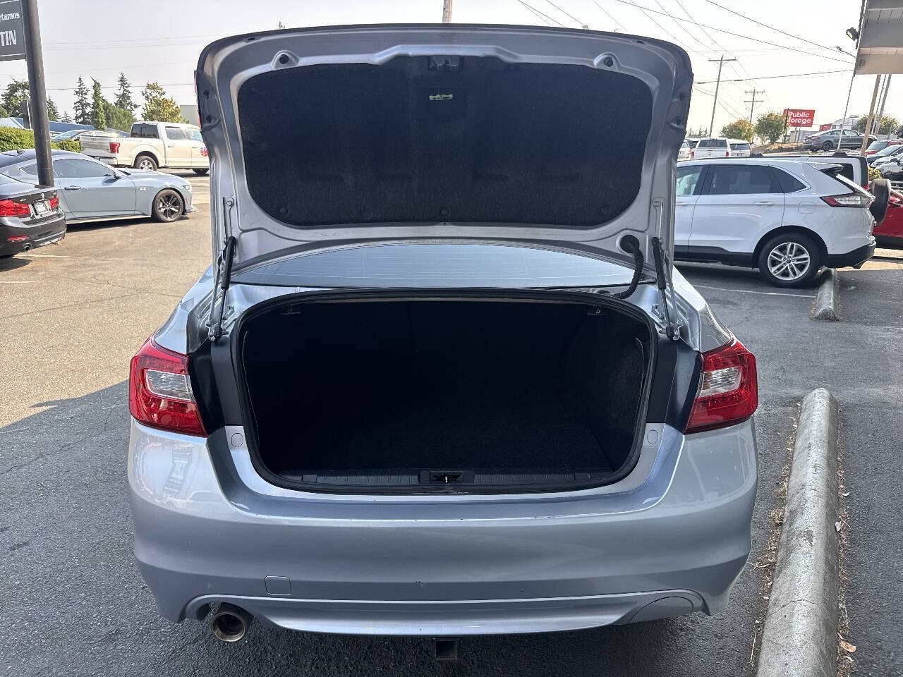 Used 2015 Subaru Legacy 2.5i Premium AWD/4WD image 6