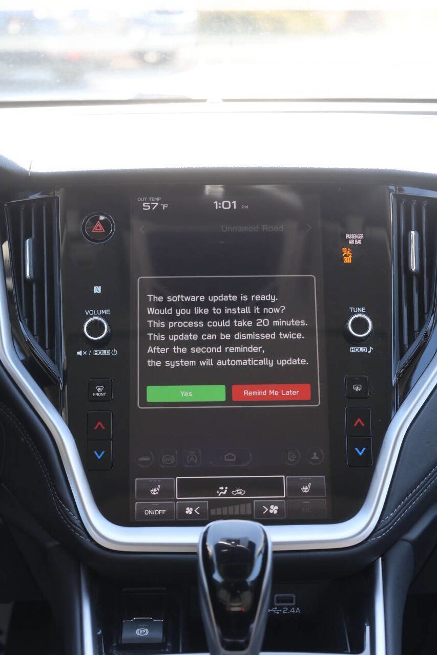 Used 2025 Subaru Legacy Premium AWD/4WD image 20