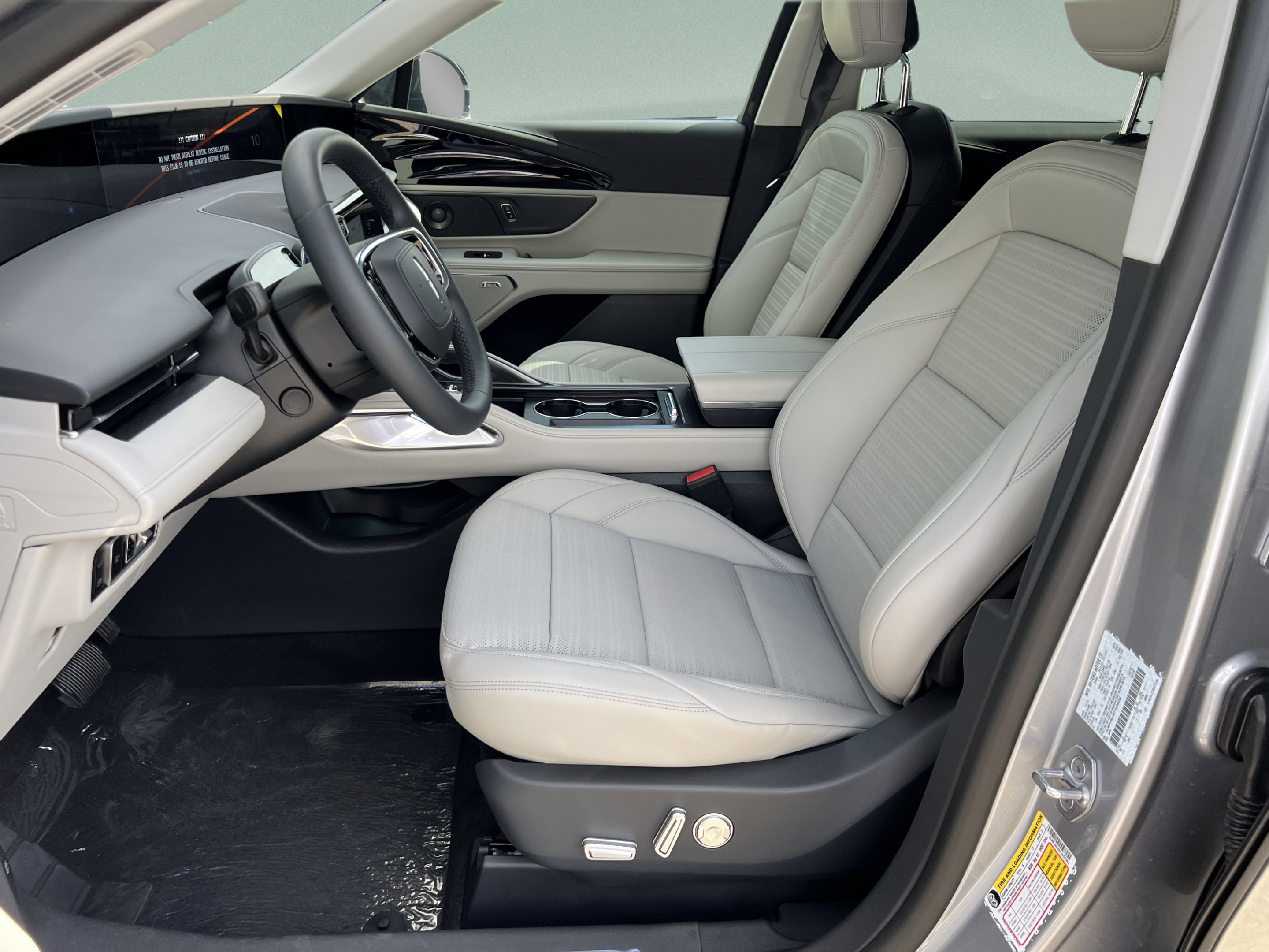 New 2026 Lincoln Nautilus Reserve AWD/4WD image 25