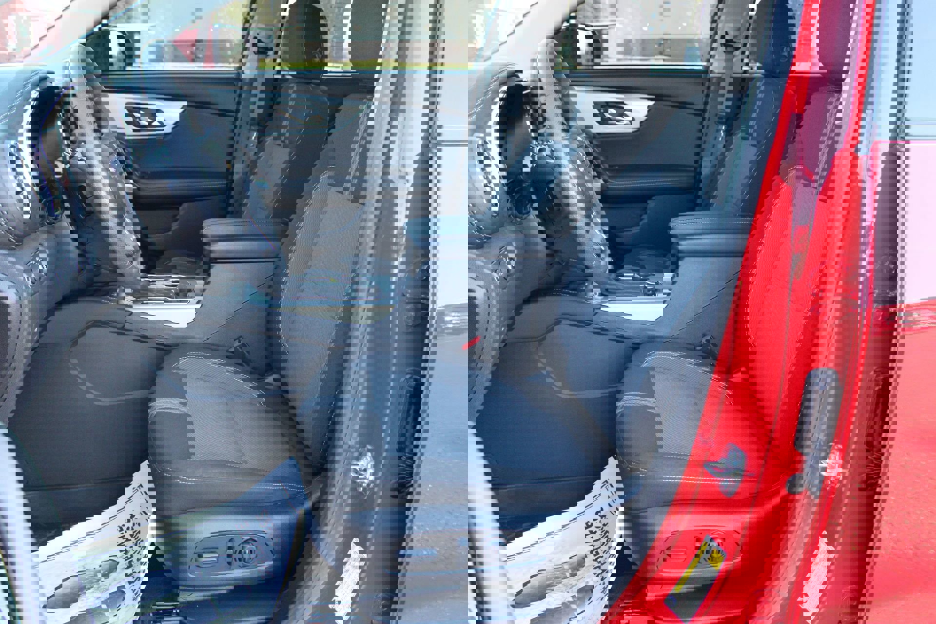 Used 2024 Chevrolet Blazer LT w/ Convenience Package image 17