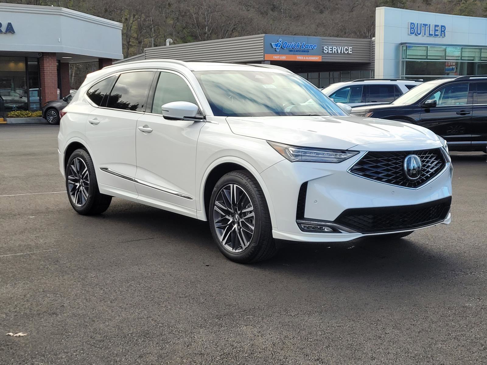 New 2026 Acura MDX SH-AWD w/ Advance Package image 3