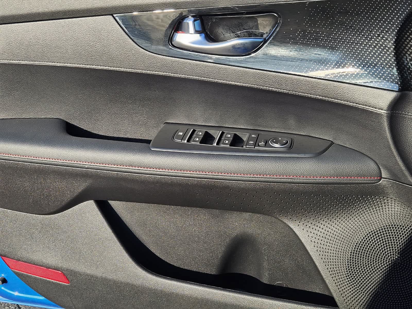 Certified 2024 Kia Forte GT FWD image 22