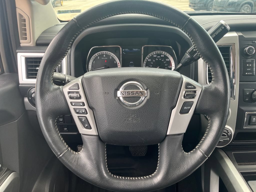 Used 2019 Nissan Titan PRO-4X AWD/4WD image 16